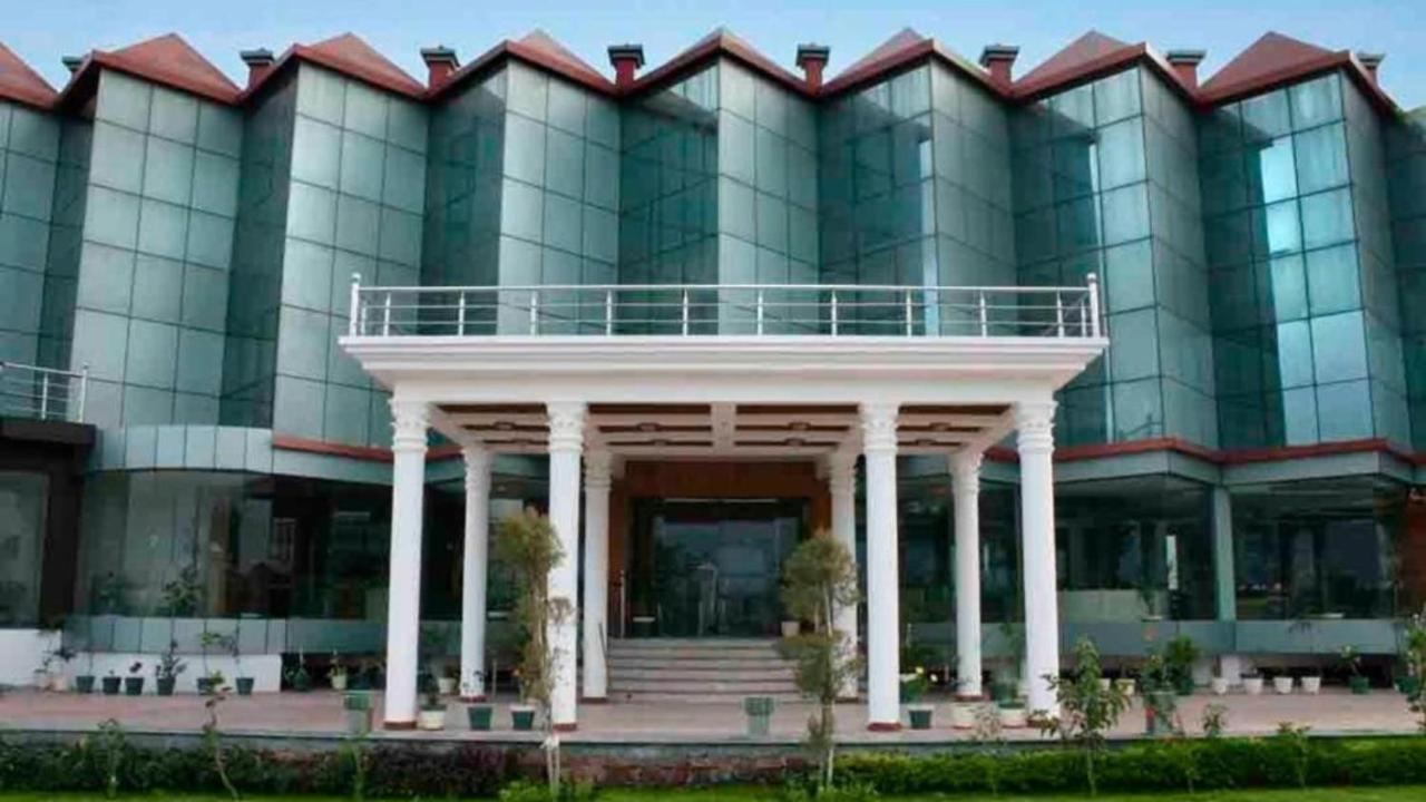 Hotel Padmini Palace Rani Pokhri Ngoại thất bức ảnh