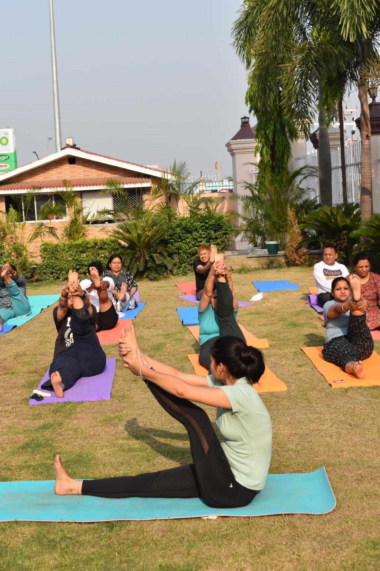 Hotel Padmini Palace Rani Pokhri Ngoại thất bức ảnh