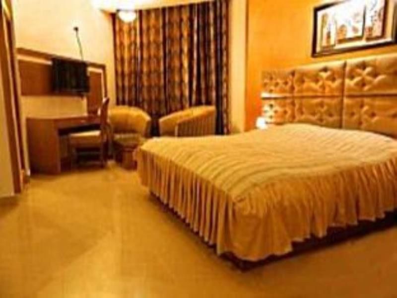 Hotel Padmini Palace Rani Pokhri Ngoại thất bức ảnh