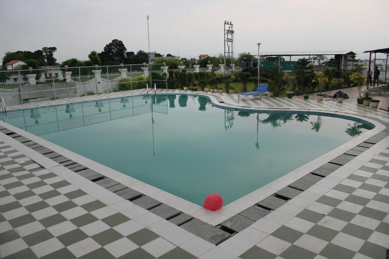 Hotel Padmini Palace Rani Pokhri Ngoại thất bức ảnh